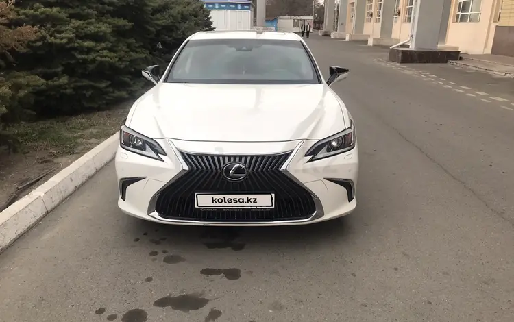 Lexus ES 250 2019 годаүшін28 000 000 тг. в Тараз
