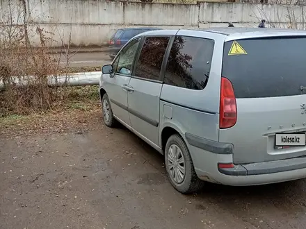 Peugeot 807 2002 года за 2 600 000 тг. в Астана – фото 2