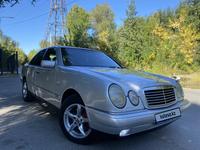 Mercedes-Benz E 280 1997 годаүшін2 400 000 тг. в Талдыкорган