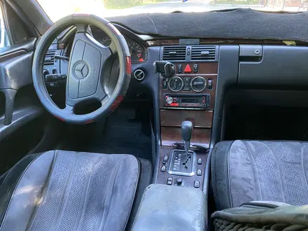 Mercedes-Benz E 280 1997 года за 2 370 000 тг. в Талдыкорган – фото 9