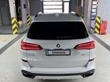 BMW X5 2021 года за 41 500 000 тг. в Караганда – фото 5