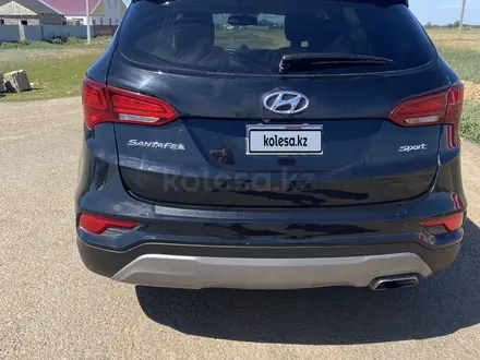 Hyundai Santa Fe 2016 года за 6 500 000 тг. в Аксай – фото 7