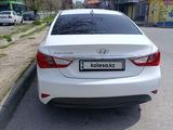 Hyundai Sonata 2014 года за 7 500 000 тг. в Шымкент – фото 3