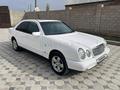 Mercedes-Benz E 320 1999 года за 2 500 000 тг. в Алматы – фото 2