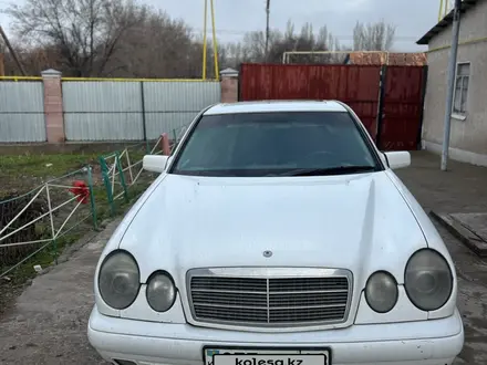 Mercedes-Benz E 320 1999 года за 2 500 000 тг. в Алматы – фото 5