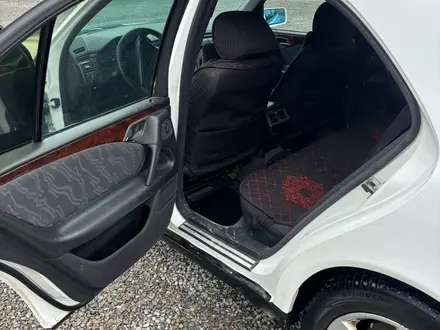 Mercedes-Benz E 320 1999 года за 2 500 000 тг. в Алматы – фото 8