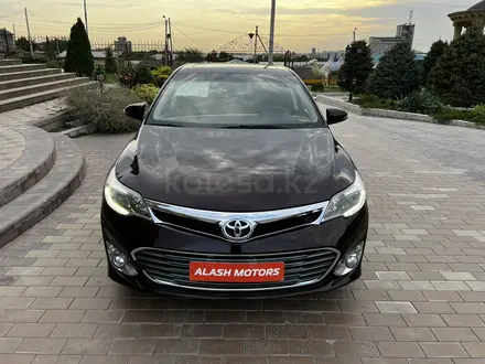 Toyota Avalon 2013 года за 11 490 000 тг. в Шымкент – фото 2