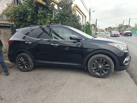 Hyundai Santa Fe 2017 года за 10 000 000 тг. в Алматы