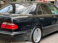 Mercedes-Benz E 320 2000 года за 3 500 000 тг. в Алматы – фото 7