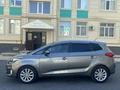 Kia Carens 2015 годаүшін7 900 000 тг. в Атырау – фото 7