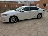 Lexus ES 300h 2013 года за 8 500 000 тг. в Актау – фото 2