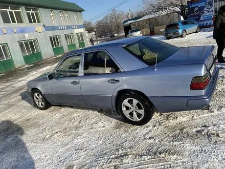 Mercedes-Benz E 200 1992 года за 2 000 000 тг. в Алматы – фото 8