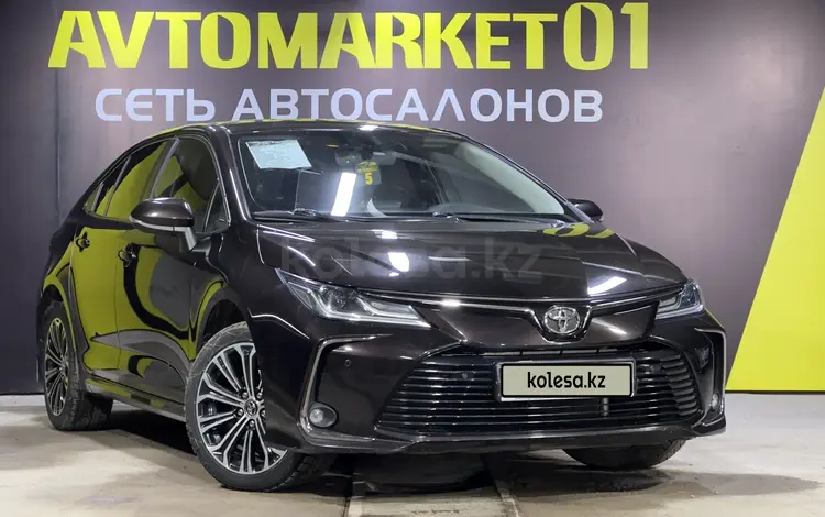 Toyota Corolla 2019 года за 9 900 000 тг. в Астана