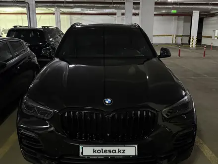 BMW X5 2019 года за 29 780 000 тг. в Алматы – фото 2
