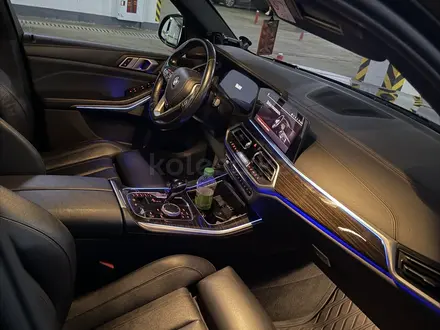 BMW X5 2019 года за 29 780 000 тг. в Алматы – фото 7