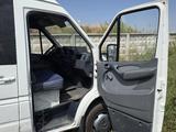 Mercedes-Benz Sprinter 2004 года за 5 500 000 тг. в Алматы – фото 3