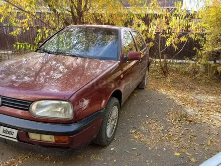 Volkswagen Golf 1993 года за 1 300 000 тг. в Кокшетау – фото 2