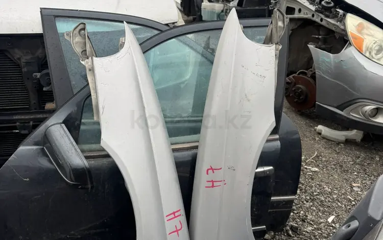 Передний крыло Subaru Legacy за 50 000 тг. в Усть-Каменогорск