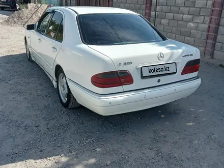 Mercedes-Benz E 320 1996 годаүшін2 900 000 тг. в Кордай – фото 2