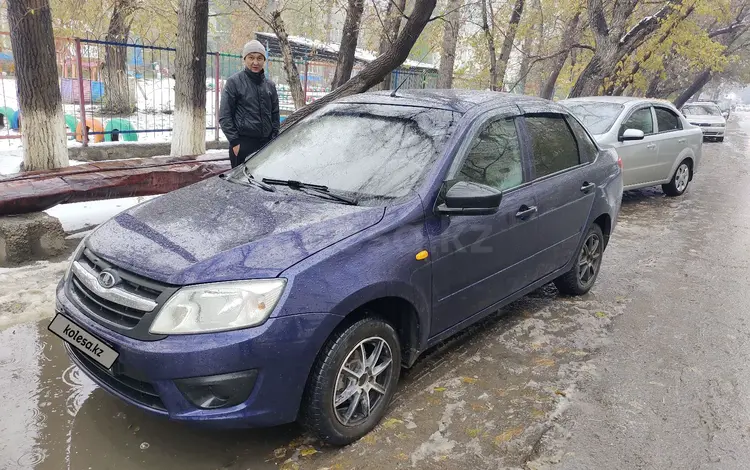 ВАЗ (Lada) Granta 2190 2015 годаүшін3 400 000 тг. в Семей