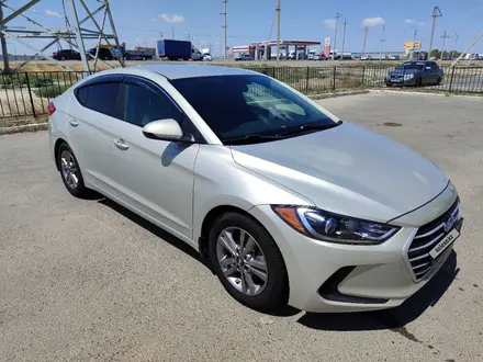 Hyundai Elantra 2018 года за 8 000 000 тг. в Атырау – фото 6