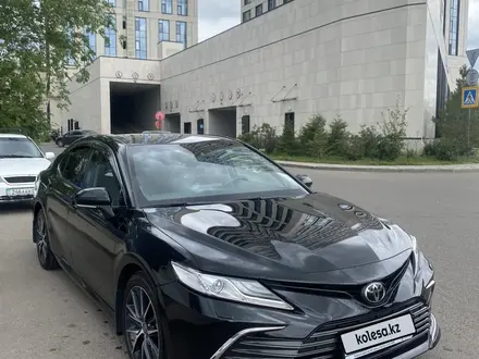 Toyota Camry 2022 года за 20 500 000 тг. в Астана – фото 7