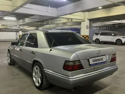 Mercedes-Benz E 280 1994 года за 3 500 000 тг. в Алматы – фото 7