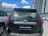 Toyota Land Cruiser Prado Comfort 2023 годаfor28 330 000 тг. в Астана – фото 3
