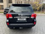 Toyota Land Cruiser 2013 года за 23 000 000 тг. в Алматы – фото 2