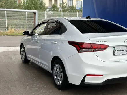 Hyundai Accent 2017 года за 6 750 000 тг. в Шымкент – фото 2