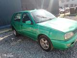 Volkswagen Golf 1996 годаfor1 000 000 тг. в Актобе – фото 3