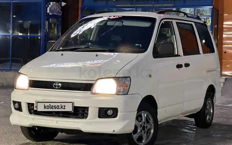 Toyota Town Ace Noah 1997 годаfor3 700 000 тг. в Усть-Каменогорск