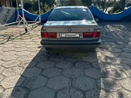 BMW 525 1993 года за 2 800 000 тг. в Алматы – фото 3