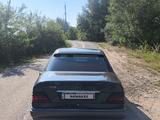 Mercedes-Benz E 220 1995 года за 1 800 000 тг. в Павлодар – фото 4