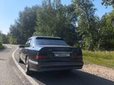 Mercedes-Benz E 220 1995 года за 1 800 000 тг. в Павлодар – фото 3