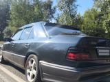 Mercedes-Benz E 220 1995 года за 1 800 000 тг. в Павлодар – фото 5