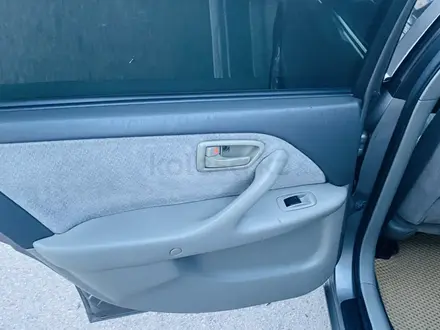 Toyota Camry 2001 года за 3 500 000 тг. в Алматы – фото 7