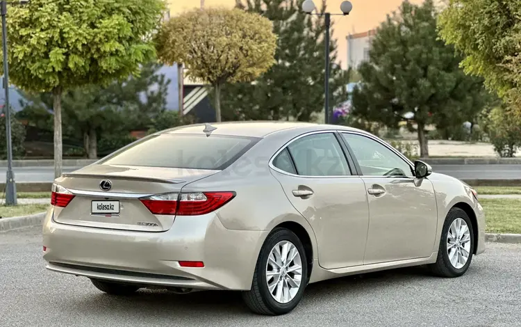 Lexus ES 300h 2013 годаүшін10 700 000 тг. в Шымкент