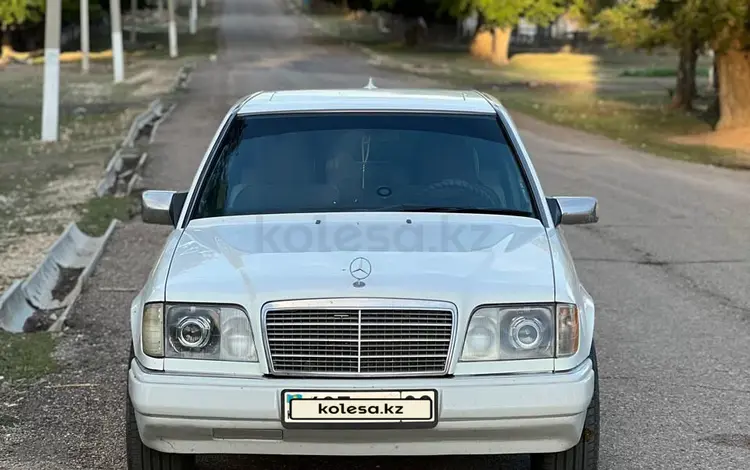 Mercedes-Benz E 200 1994 годаfor3 400 000 тг. в Жезказган