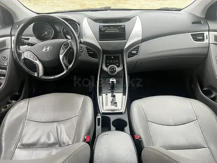 Hyundai Elantra 2013 года за 4 700 000 тг. в Актау – фото 4