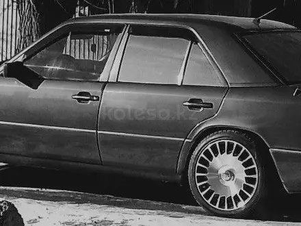 Mercedes-Benz E 230 1988 года за 2 000 000 тг. в Кызылорда – фото 17