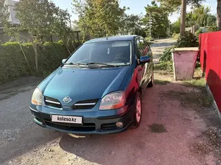 Nissan Tino, 2003