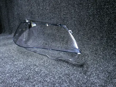 На бмв е60 стекла фар правое и левое за 24 000 тг. в Темиртау – фото 9