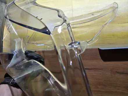 На бмв е60 стекла фар правое и левое за 24 000 тг. в Темиртау – фото 8