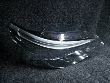 На бмв е60 стекла фар правое и левое за 24 000 тг. в Темиртау – фото 4