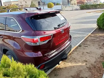 Toyota Highlander 2014 года за 16 500 000 тг. в Актау – фото 4