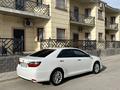 Toyota Camry 2015 года за 11 000 000 тг. в Жанаозен – фото 4