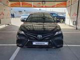 Toyota Camry 2021 года за 9 000 000 тг. в Астана