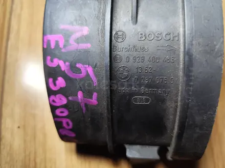 Расходомер ДМРВ валюметр BMW M57 3.0 дизель M57D30 дорест X5 E53 E39 E46 за 25 000 тг. в Караганда – фото 2