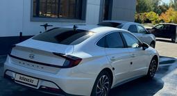 Hyundai Sonata 2021 годаүшін10 500 000 тг. в Астана – фото 4